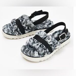 Koolaburra by UGG Adjustable Fuzz'd Out - Faux Fur Slide Sandals Women’s Size 10